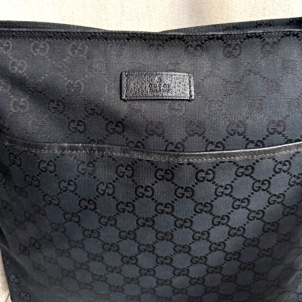 Gucci authentic black monogram canvas messanger bag unisex ribbon strap - Picture 5 of 16